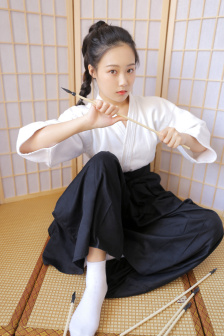 西西人艺体